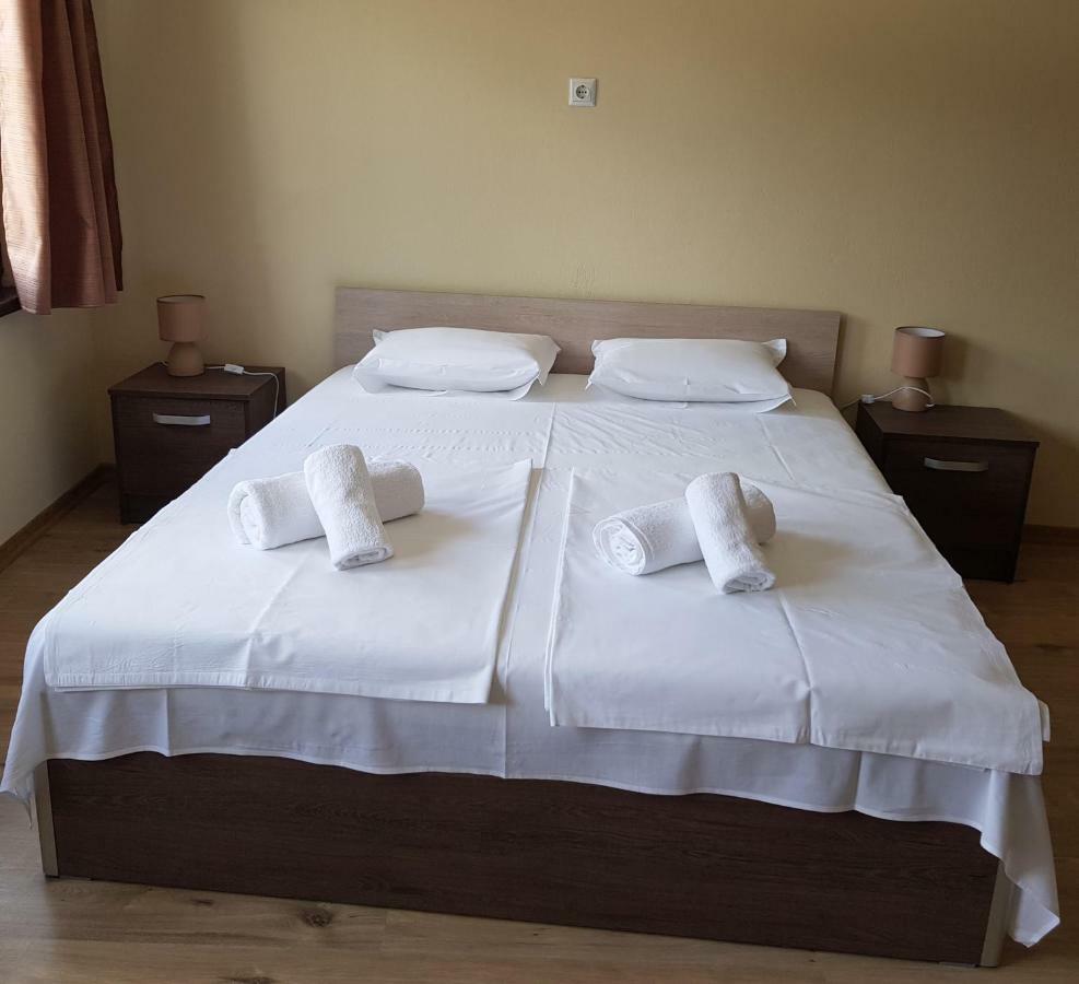 Часовника Hotel Трявна Екстериор снимка