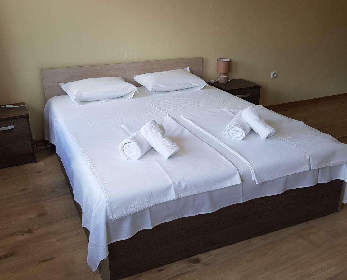 Часовника Hotel Трявна Екстериор снимка